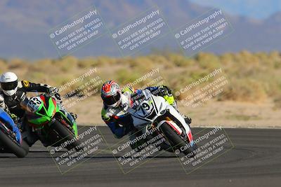 media/Oct-29-2022-CVMA (Sat) [[14c0aa3b66]]/Race 8 Supersport Middleweight/Folder 2/